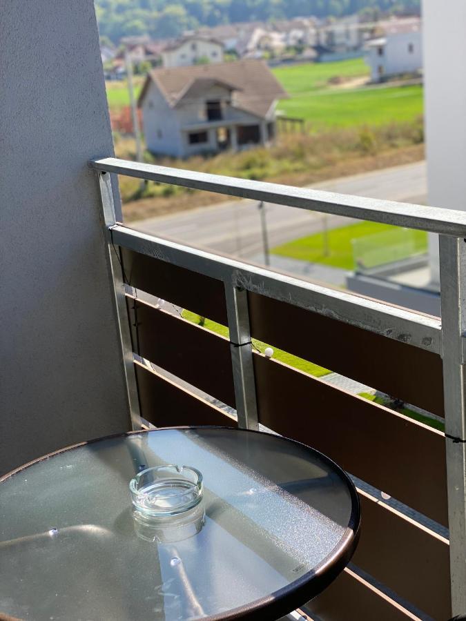 Deea H24 Apartment Rîşnov Екстериор снимка